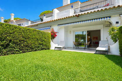 Casa venta en Puerto de Cabopino, Marbella, Málaga. 