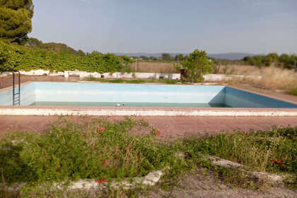 Chalet Adosado venta en Yecla, Murcia. 