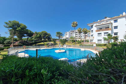 Apartamento venta en Calahonda, Mijas, Málaga. 