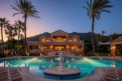 Cluster house for sale in Sierra Blanca, Marbella, Málaga. 