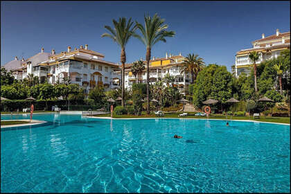 Appartementen verkoop in Nueva andalucia, Málaga. 