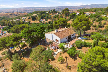 Rijtjeshuizen verkoop in Mijas, Málaga. 