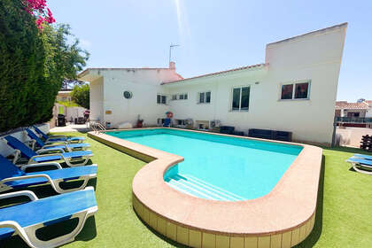 Klynge huse til salg i Dehesa de Campoamor, Alicante. 