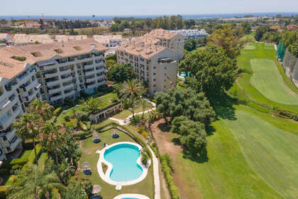 Apartment for sale in Guadalmina, Málaga. 