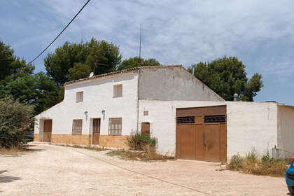 Ранчо Продажа в Yecla, Murcia. 