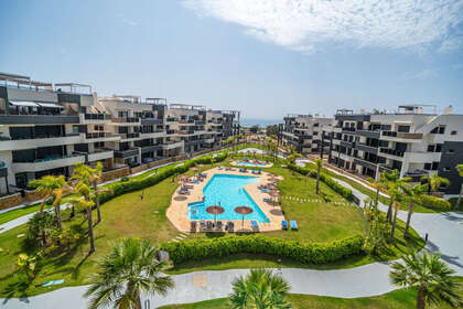 Апартаменты Продажа в , Orihuela, Alicante. 