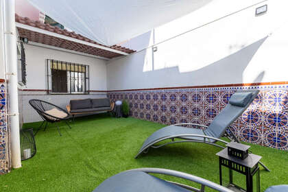 Дом Продажа в Los Pacos, Fuengirola, Málaga. 