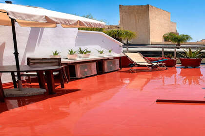 Апартаменты Продажа в La Carihuela, Torremolinos, Málaga. 