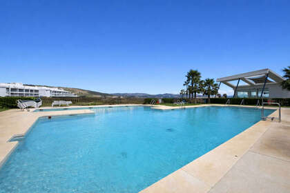 Апартаменты Продажа в Cala Del Moral, La, Málaga. 