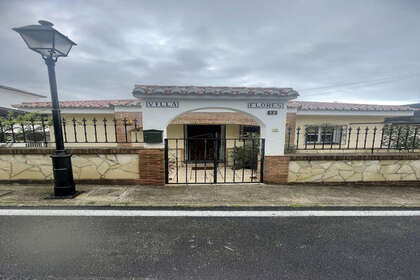 Таунхаус Продажа в El Coto, Mijas, Málaga. 