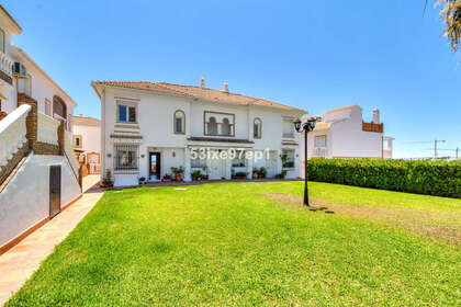 Maison de ville vendre en Fuengirola, Málaga. 