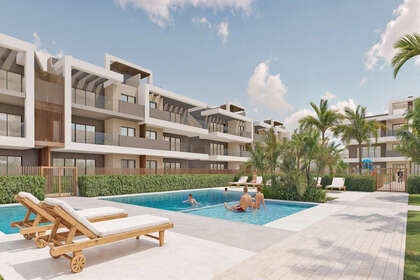 Апартаменты Продажа в Pilar de la Horadada, Alicante. 