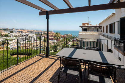 Апартаменты Продажа в Benalmádena, Málaga. 