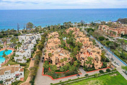 Апартаменты Продажа в San Pedro de Alcántara, Marbella, Málaga. 
