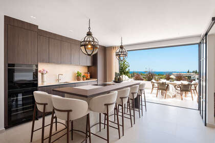 Апартаменты Продажа в Puerto Banús, Marbella, Málaga. 