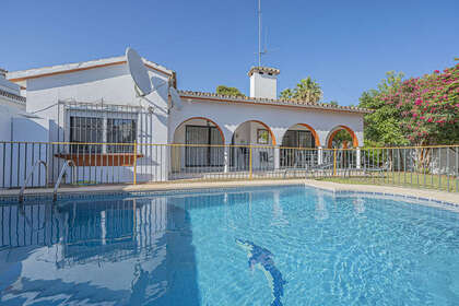 Maison de ville vendre en Nueva andalucia, Málaga. 