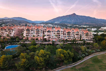 Пентхаус Продажа в Nueva andalucia, Málaga. 