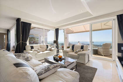 Пентхаус Продажа в Casares, Málaga. 
