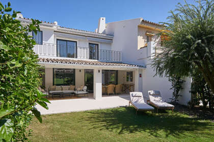 House for sale in Nueva andalucia, Málaga. 
