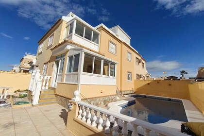 Maison de ville vendre en Rojales, Alicante. 