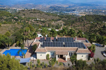 Ranch for sale in Coín, Málaga. 