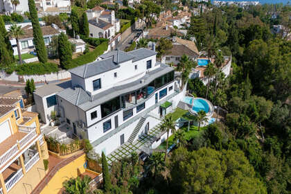 Maison de ville vendre en Torrequebrada, Benalmádena, Málaga. 