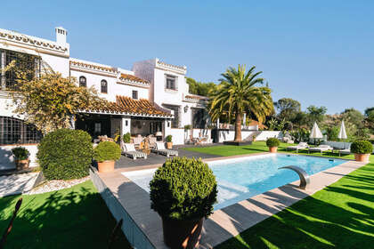 Maison de ville vendre en Puerto Banús, Marbella, Málaga. 