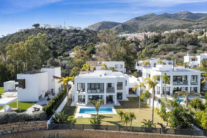 Maison de ville vendre en Benalmádena, Málaga. 
