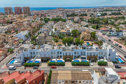 House for sale in Torrevieja, Alicante. 