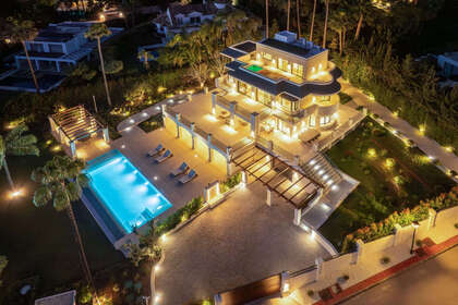 Maison de ville vendre en Nueva andalucia, Málaga. 