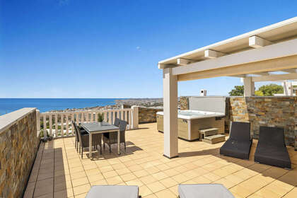 Апартаменты Продажа в Benalmádena, Málaga. 