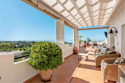 Apartment for sale in Benalmádena, Málaga. 