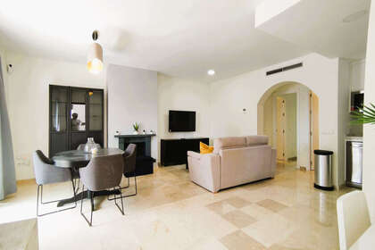 Apartmány na prodej v Nueva andalucia, Málaga. 