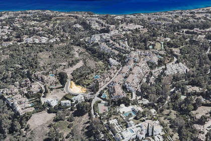 情节 出售 进入 Puerto Banús, Marbella, Málaga. 