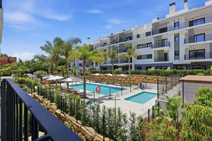 酒店公寓 出售 进入 Estepona, Málaga. 