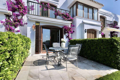 酒店公寓 出售 进入 Estepona, Málaga. 