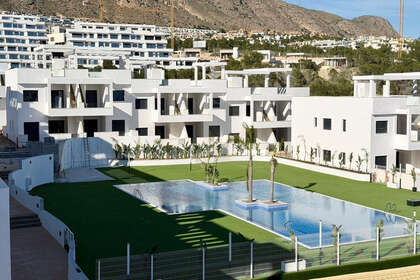 Cluster house for sale in Finestrat, Alicante. 