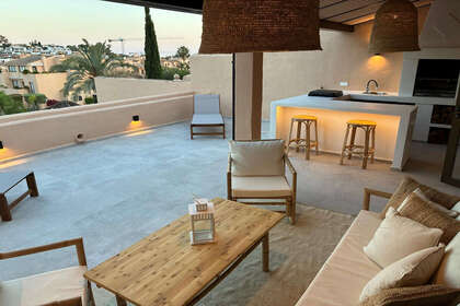 Apartment for sale in Estepona, Málaga. 