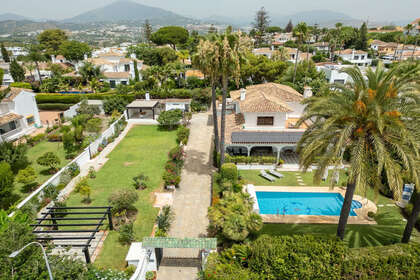 Таунхаус Продажа в San Pedro de Alcántara, Marbella, Málaga. 