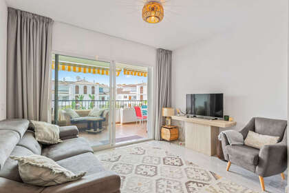 Апартаменты Продажа в Calahonda, Mijas, Málaga. 