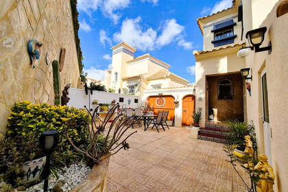 Таунхаус Продажа в Orihuela-Costa, Alicante. 