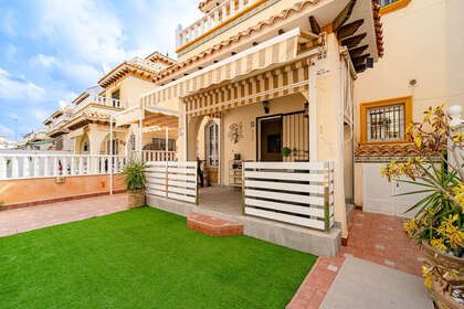 Таунхаус Продажа в , Orihuela, Alicante. 