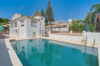 Таунхаус Продажа в Nueva andalucia, Málaga. 