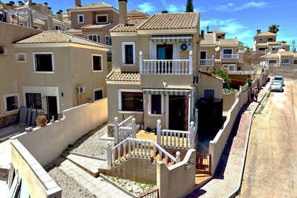 Таунхаус Продажа в San Miguel de Salinas, Alicante. 