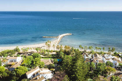 Апартаменты Продажа в Puerto Banús, Marbella, Málaga. 