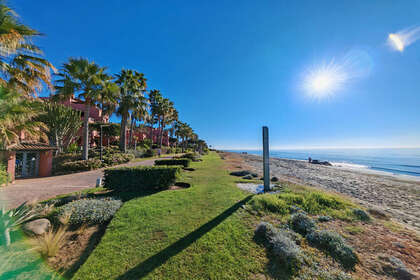 Апартаменты Продажа в Estepona, Málaga. 