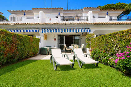 Дом Продажа в Puerto de Cabopino, Marbella, Málaga. 
