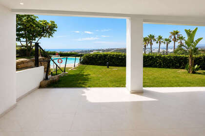 Апартаменты Продажа в Estepona, Málaga. 