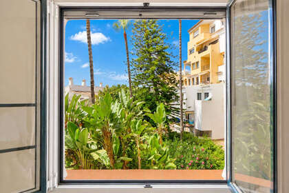 Апартаменты Продажа в Puerto de Cabopino, Marbella, Málaga. 