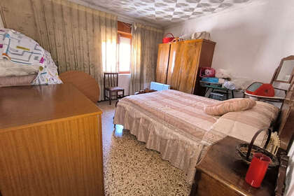 Дом Продажа в Pinoso, Alicante. 